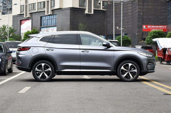 Lied PLUS van de de Auto's Medio Grootte van BYD EV Elektrische Auto 505KM van Suv 5 Deuren 5 Zetels
