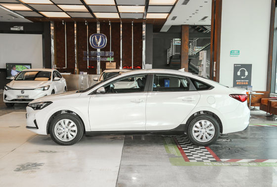 Changan Eado EV460 365405KM Changan EV 5 Deuren 5 Auto van de Zetels de Compacte Sedan