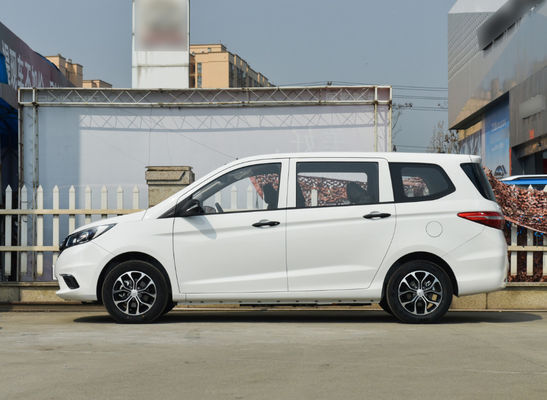 Vlotte Drijf Elektrische Auto 402KM van MPV de Zetels van Changan Auchan A600ev 5