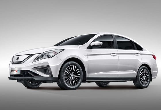 Elektrisch voertuig 415KM van de Fengxingss50 Dongfeng Motor Compacte 4 Deuren 5 Zetels