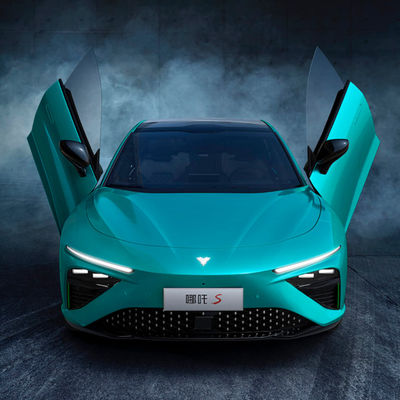 650715KM Nezha Automobile Hozon NETA S Elektrisch voertuig 4 Deuren 5 Zetels