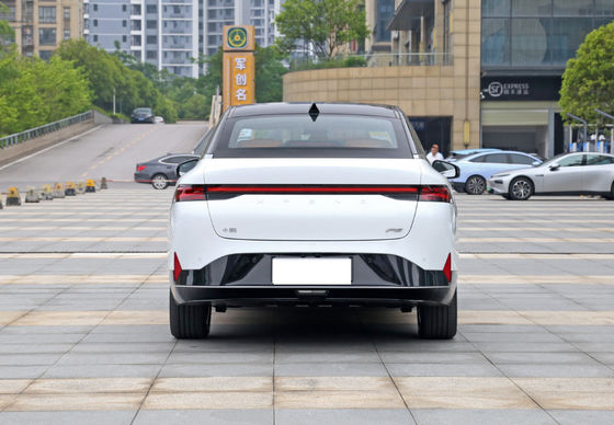 XiaoPengp5 2022 450550KM Compacte Elektrische Auto's 4 Deuren 5 Zetels