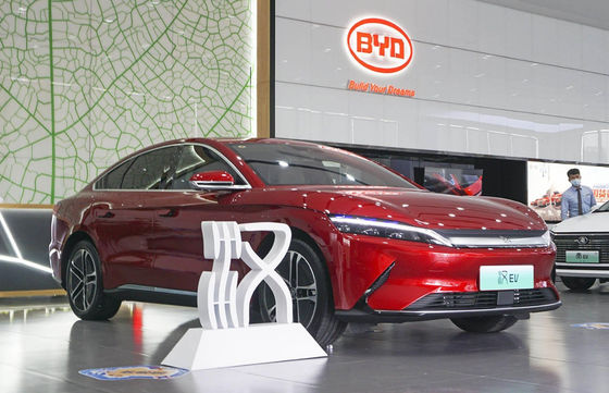 5 deuren 5 Zetelsbyd Han EV Auto's Zuivere Elektrische Medio Grote 610715KM