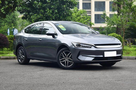 400600KM Compacte Byd Qin Plus Ev 4 Deuren 5 Zetels Hoge Prestaties